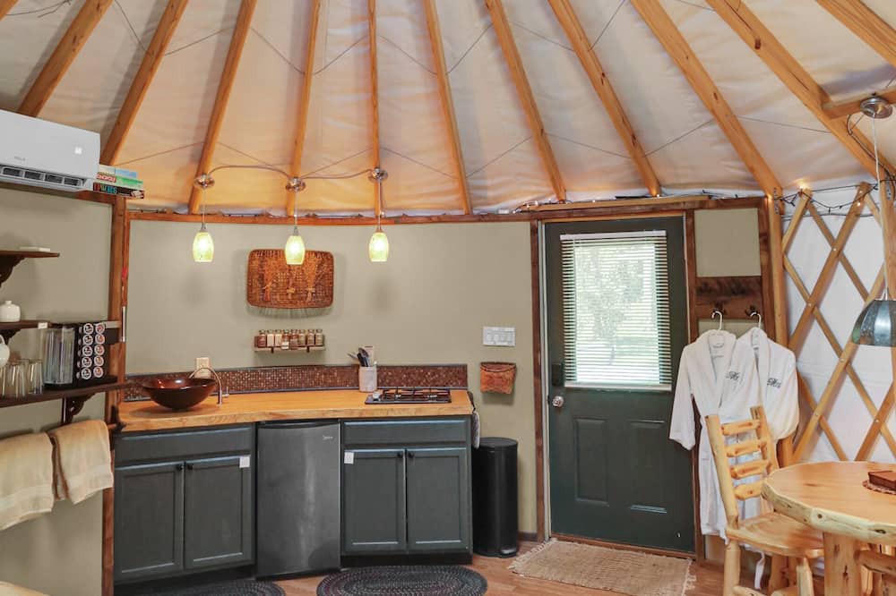 Photo of Bedroom in Lenhartsville