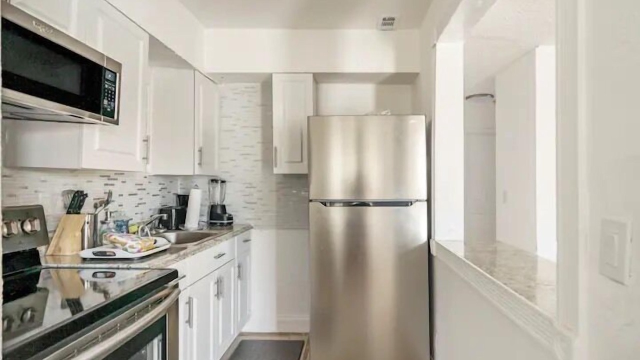 Photo of Kitchen in Oakland Park