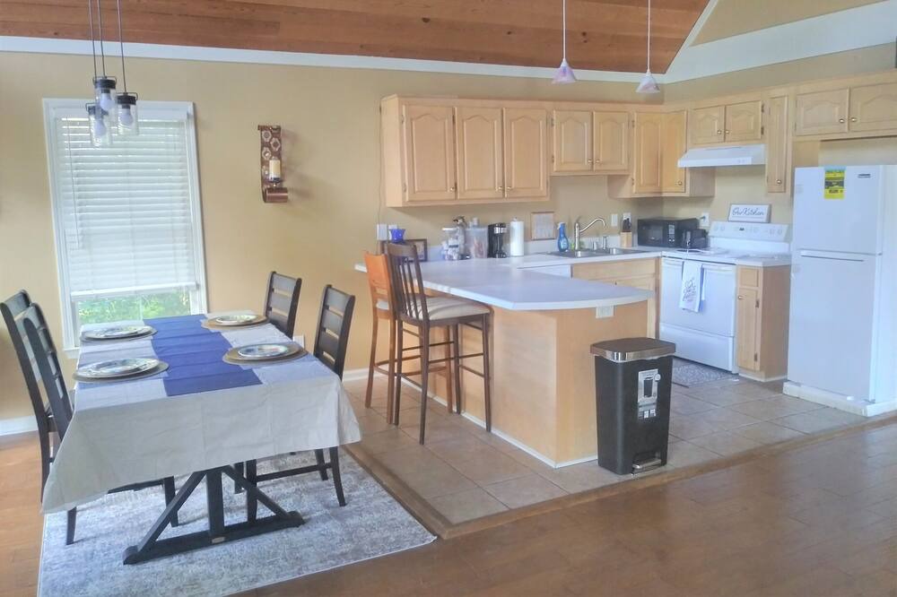Photo of Kitchen in Macon
