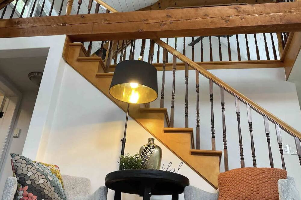 Photo of Livingroom in Hubley