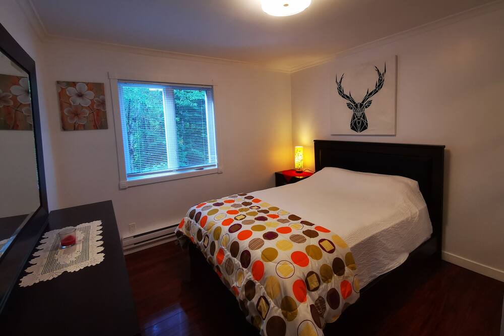 Photo of Bedroom in Sainte-Lucie-des-Laurentides