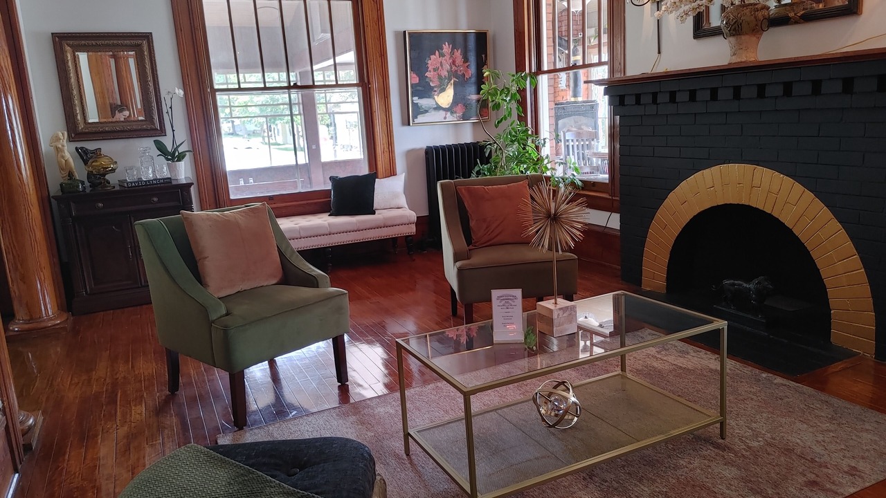 Photo of Livingroom in Gananoque