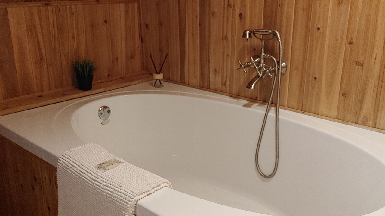 Photo of Bathroom in Gananoque