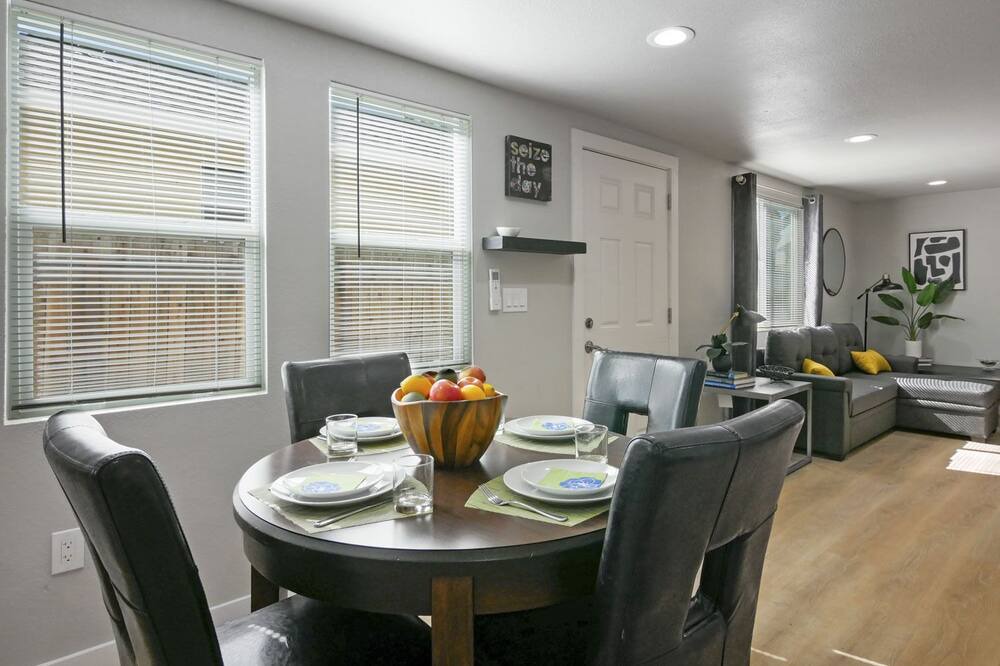 Photo of Kitchen in North Oak Park