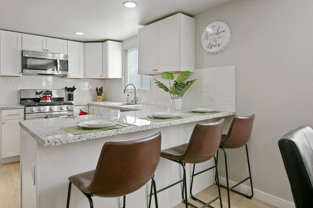 Photo of Kitchen in North Oak Park