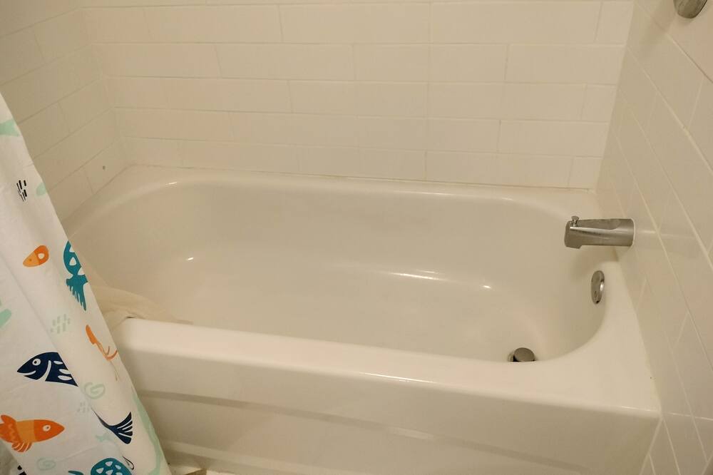 Photo of Bathroom in Downtown Gatineau