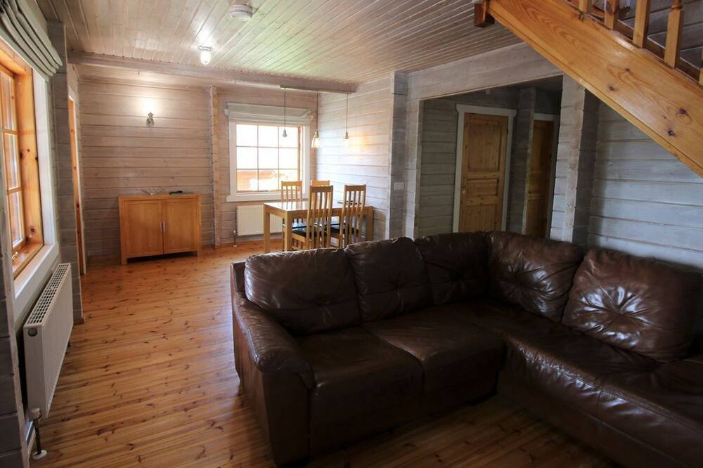 Photo of Livingroom in Llanrhystud