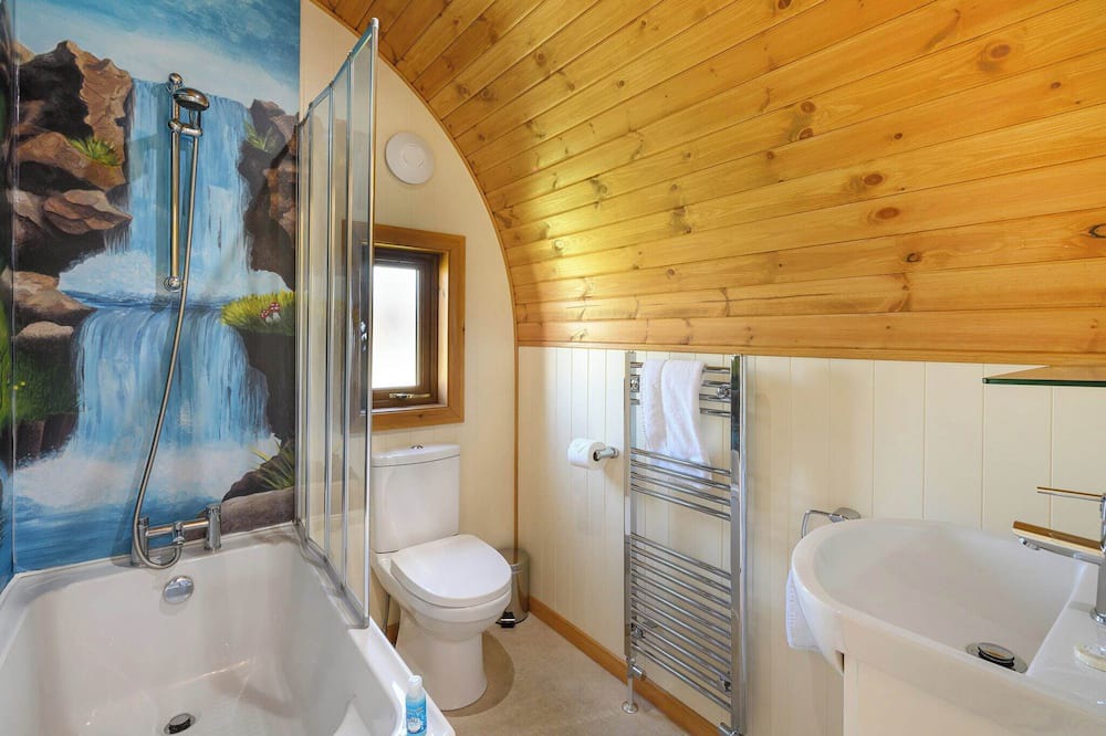 Photo of Bathroom in Rampton