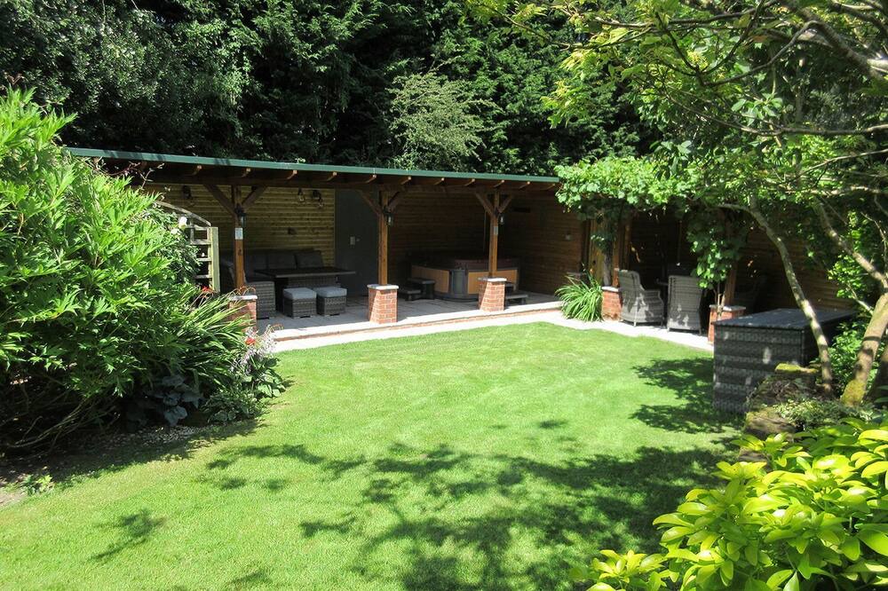 Photo of Outdoor in Rugeley