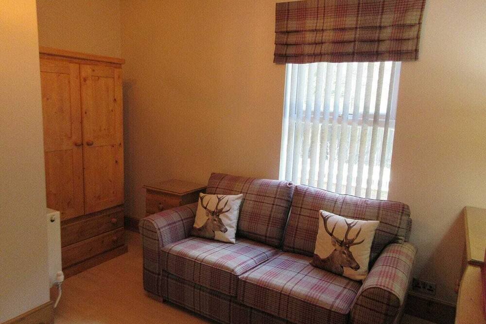 Photo of Livingroom in Rugeley