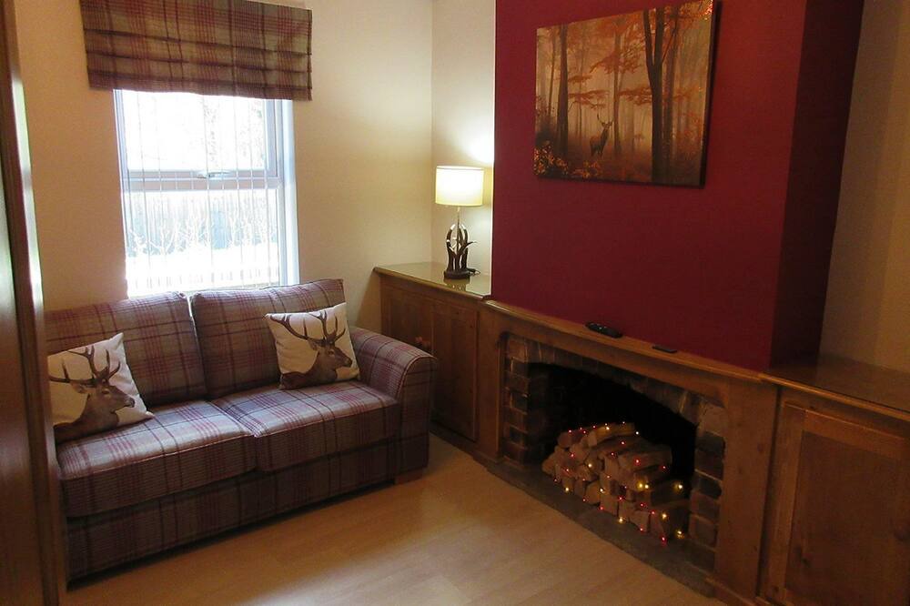 Photo of Livingroom in Rugeley