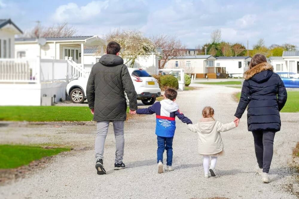 Photo of Others in Sproatley