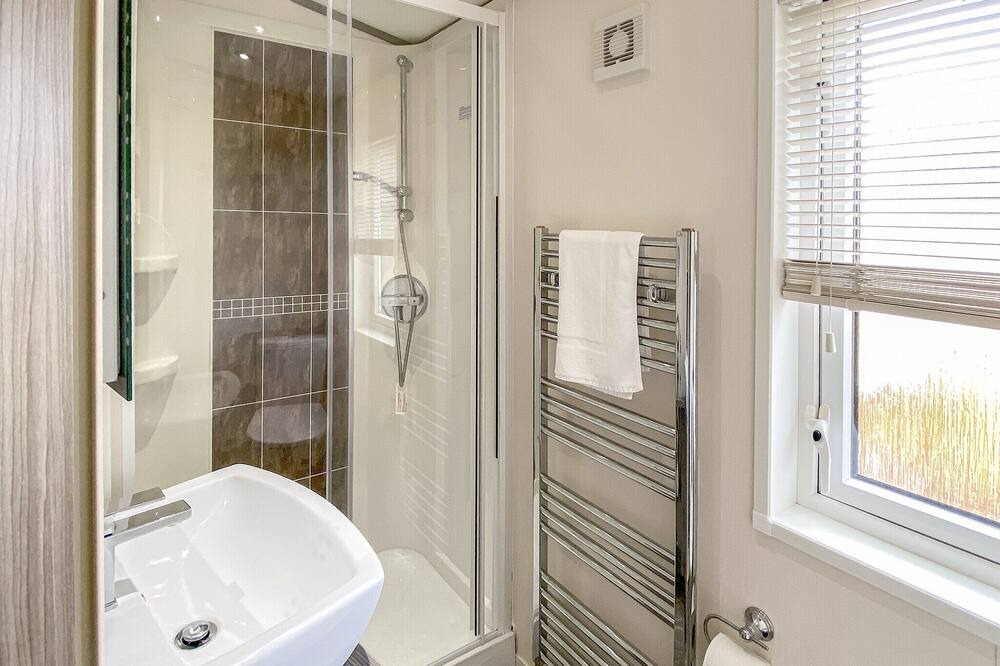 Photo of Bathroom in Sproatley