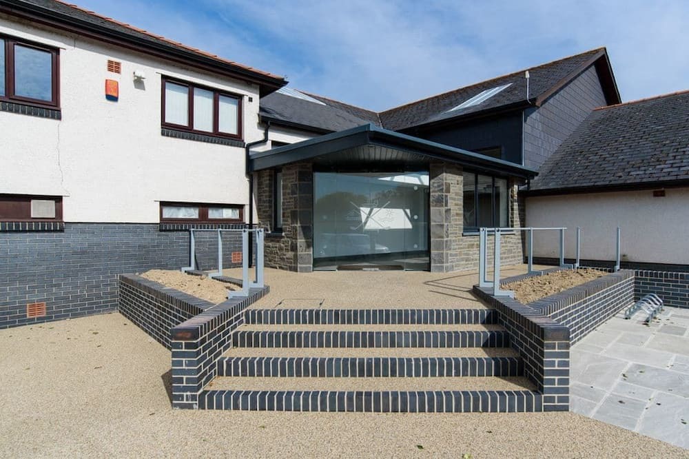 Photo of Others in Llanrhystud