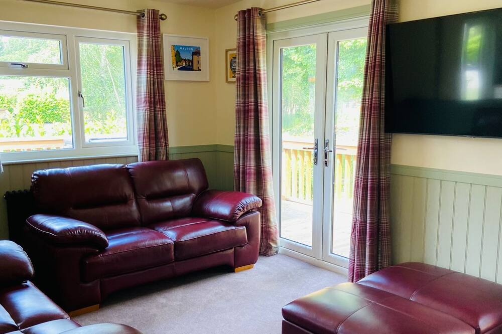 Photo of Livingroom in Pickering