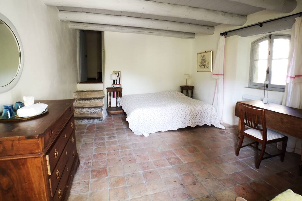 Photo of Bedroom in Cros