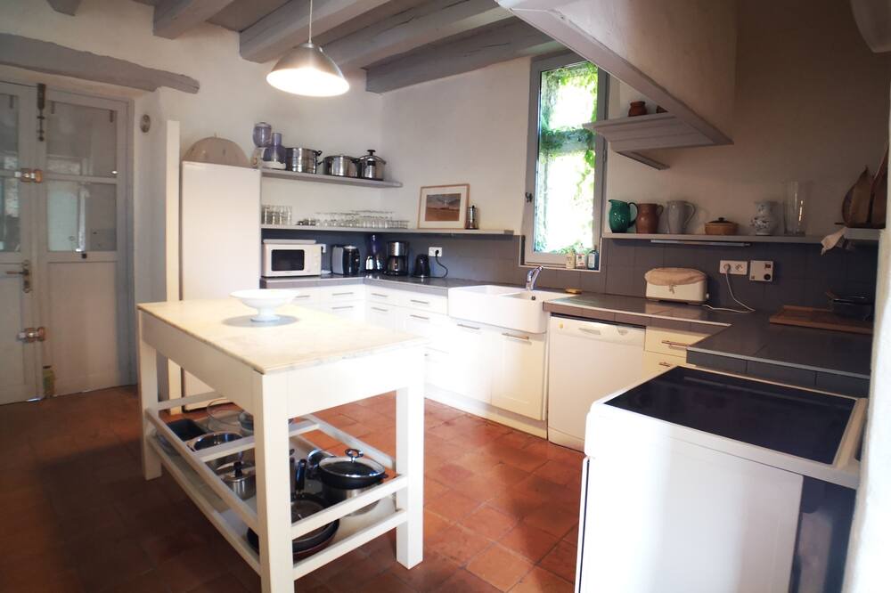 Photo of Kitchen in Cros