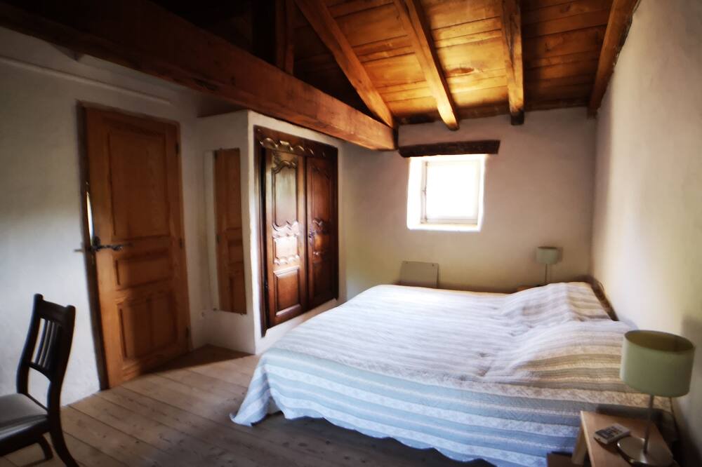 Photo of Bedroom in Cros