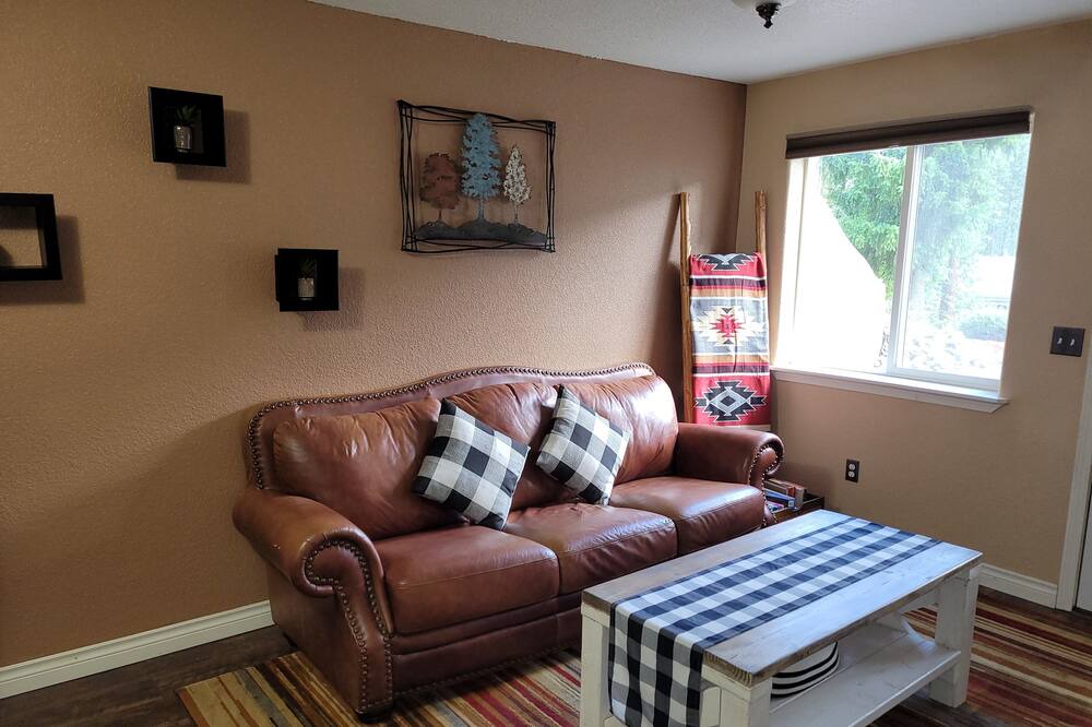 Photo of Livingroom in Superior