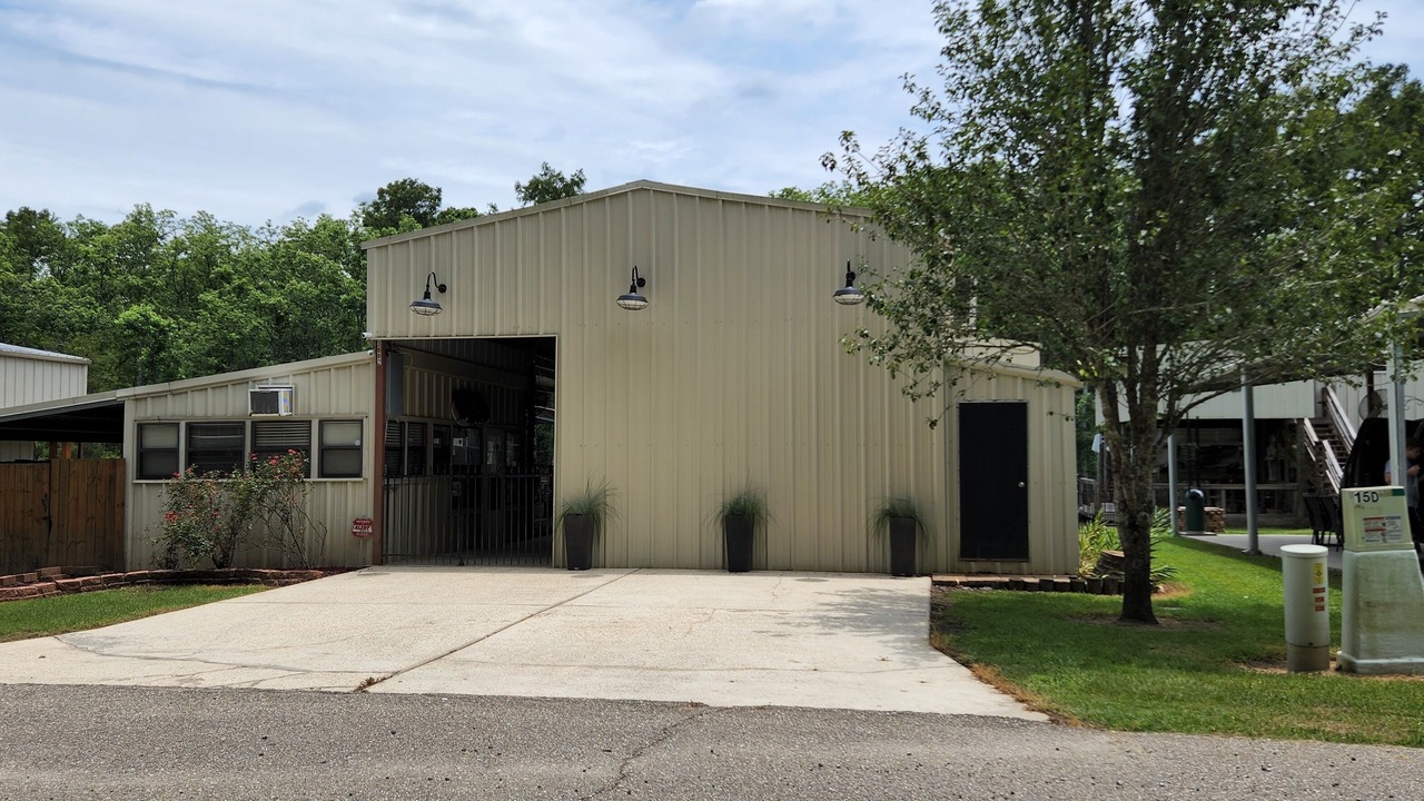 Photo of Outdoor in Maurepas