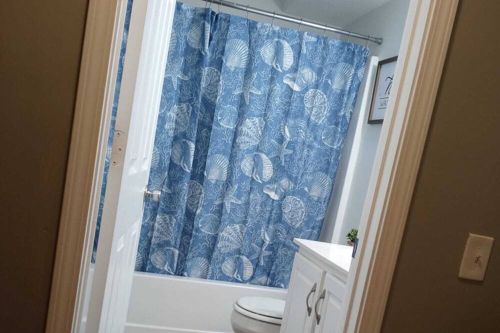 Photo of Bathroom in Smyrna