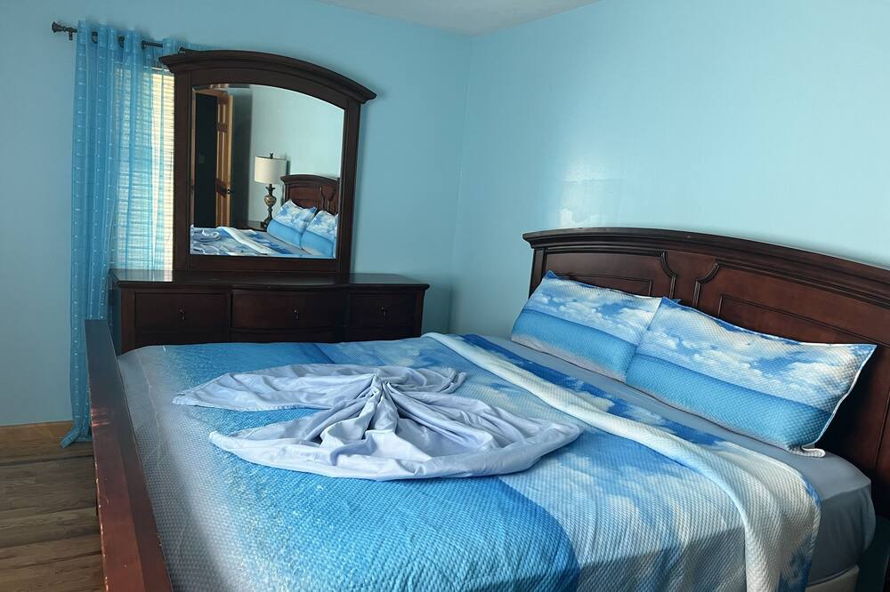 Photo of Bedroom in Springfield