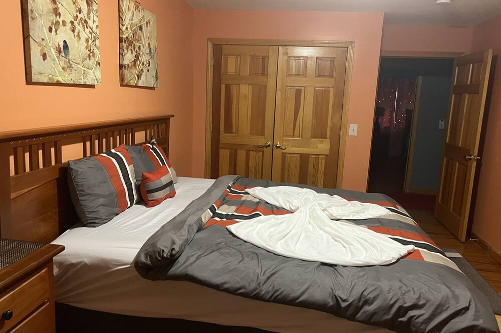 Photo of Bedroom in Springfield