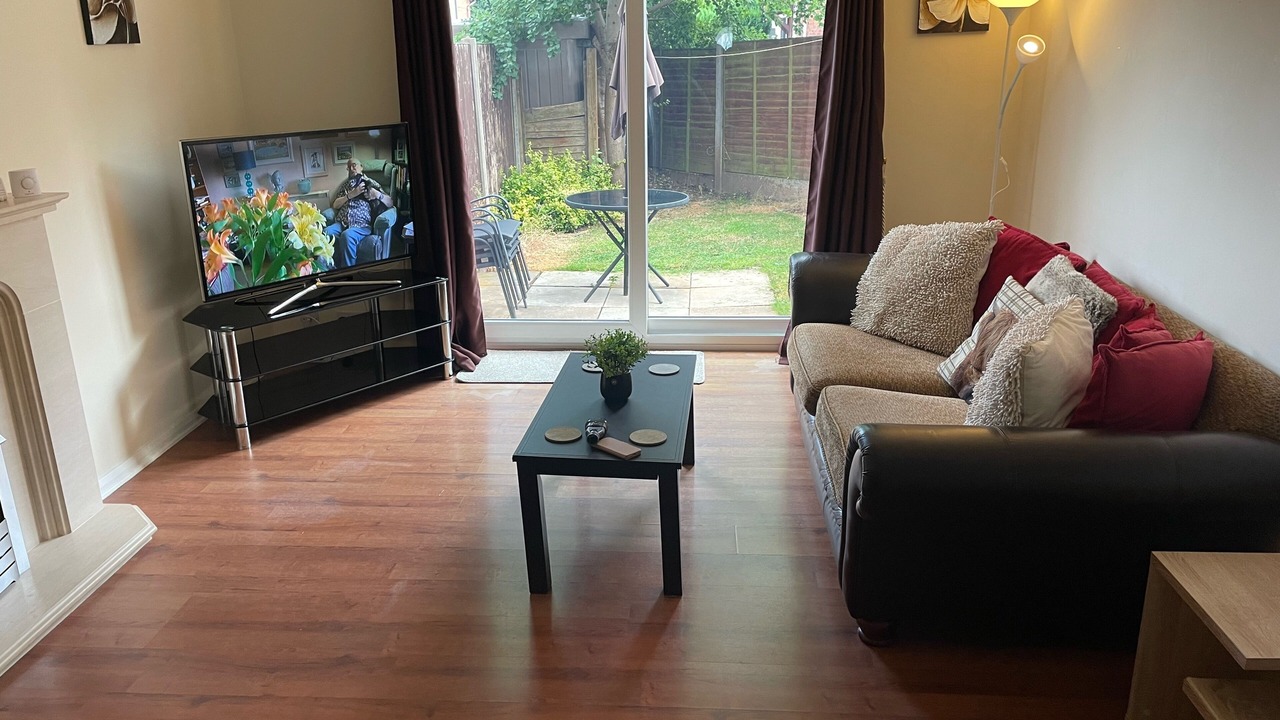 Photo of Livingroom in Forsbrook