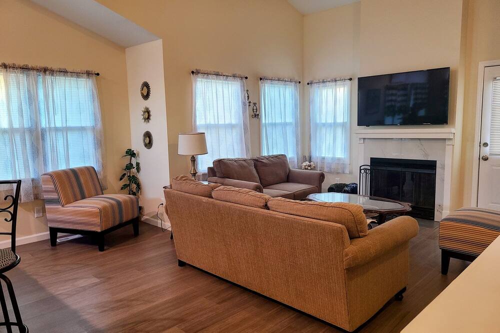 Photo of Livingroom in Greenwich