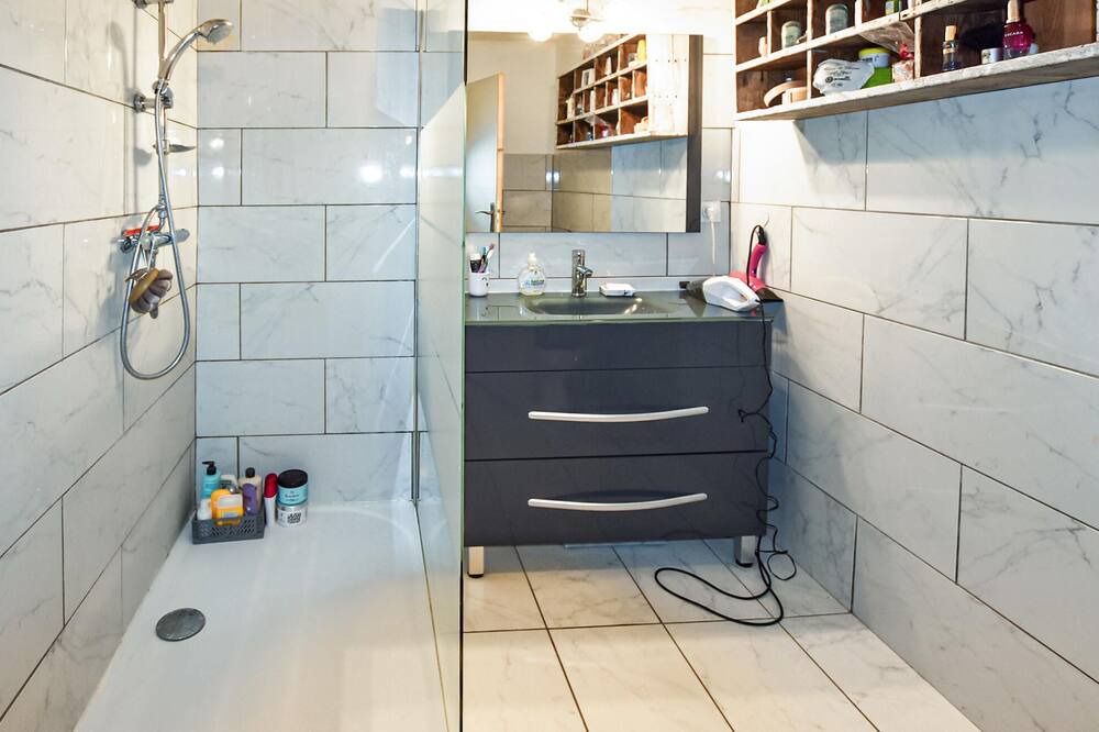 Photo of Bathroom in Bollene