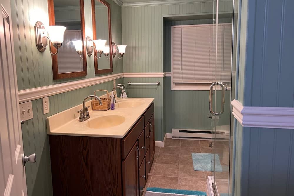 Photo of Bathroom in Berwick