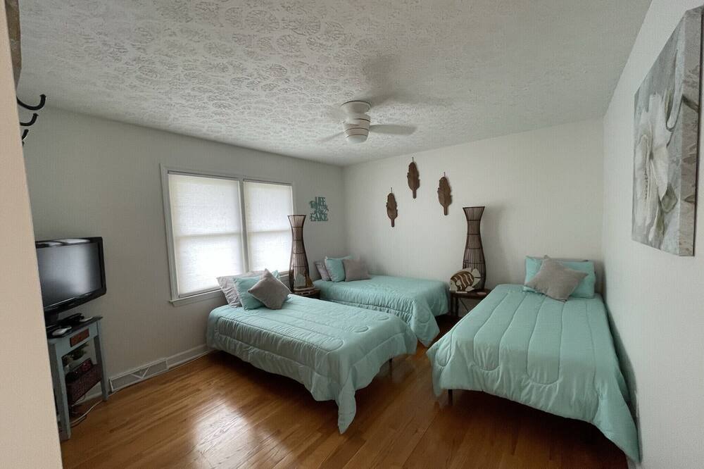 Photo of Bedroom in Union Hall