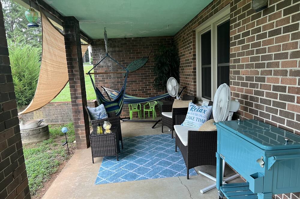 Photo of Patio Balcony in Union Hall