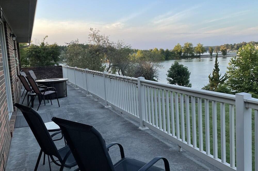 Photo of Patio Balcony in Union Hall