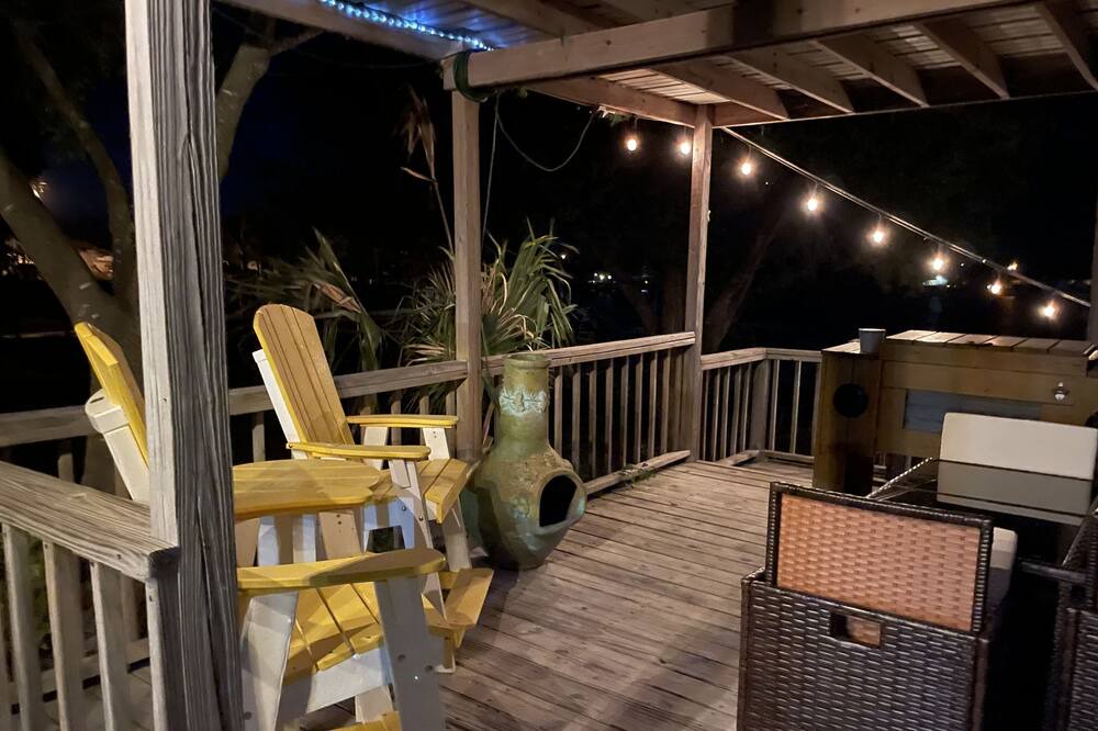 Photo of Patio Balcony in Pernitas Point