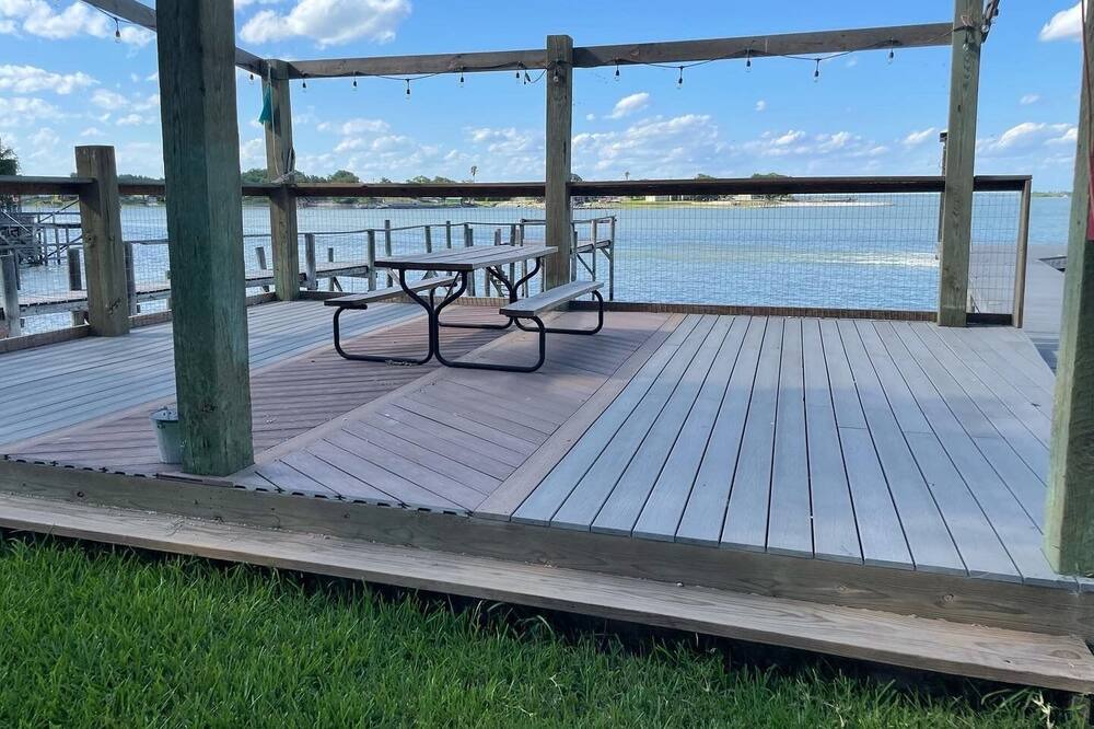 Photo of Patio Balcony in Pernitas Point
