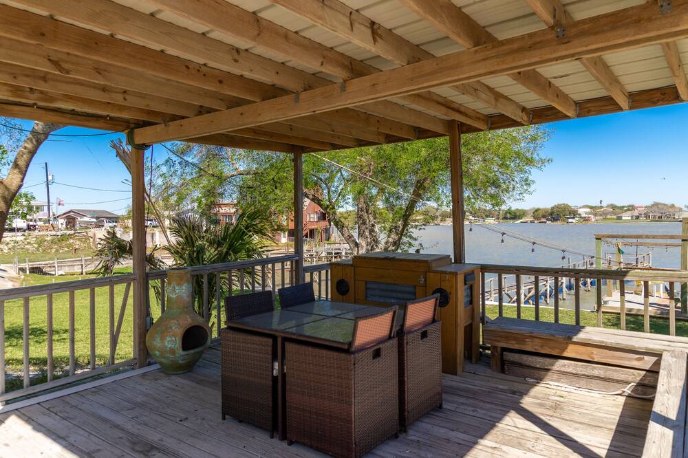 Photo of Outdoor in Pernitas Point