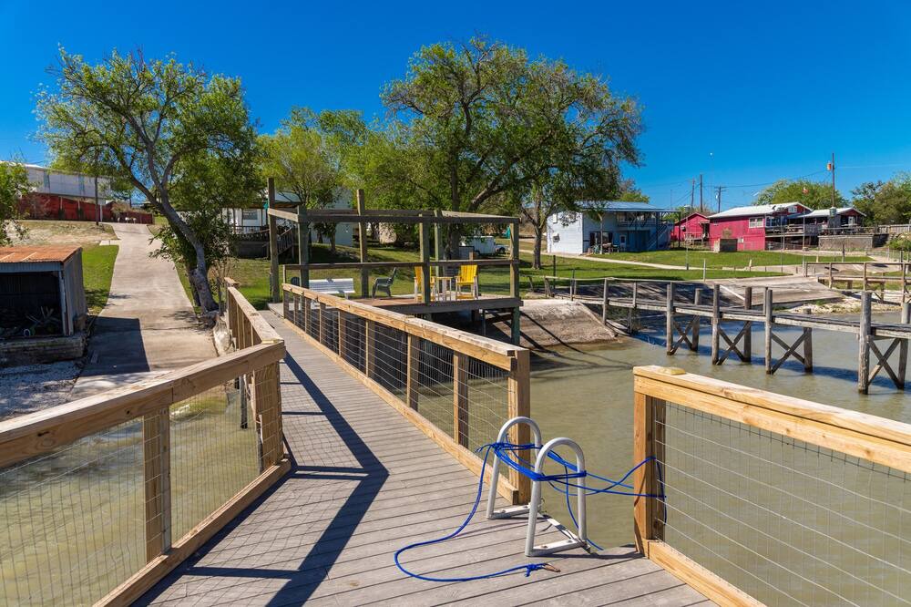 Photo of Outdoor in Pernitas Point
