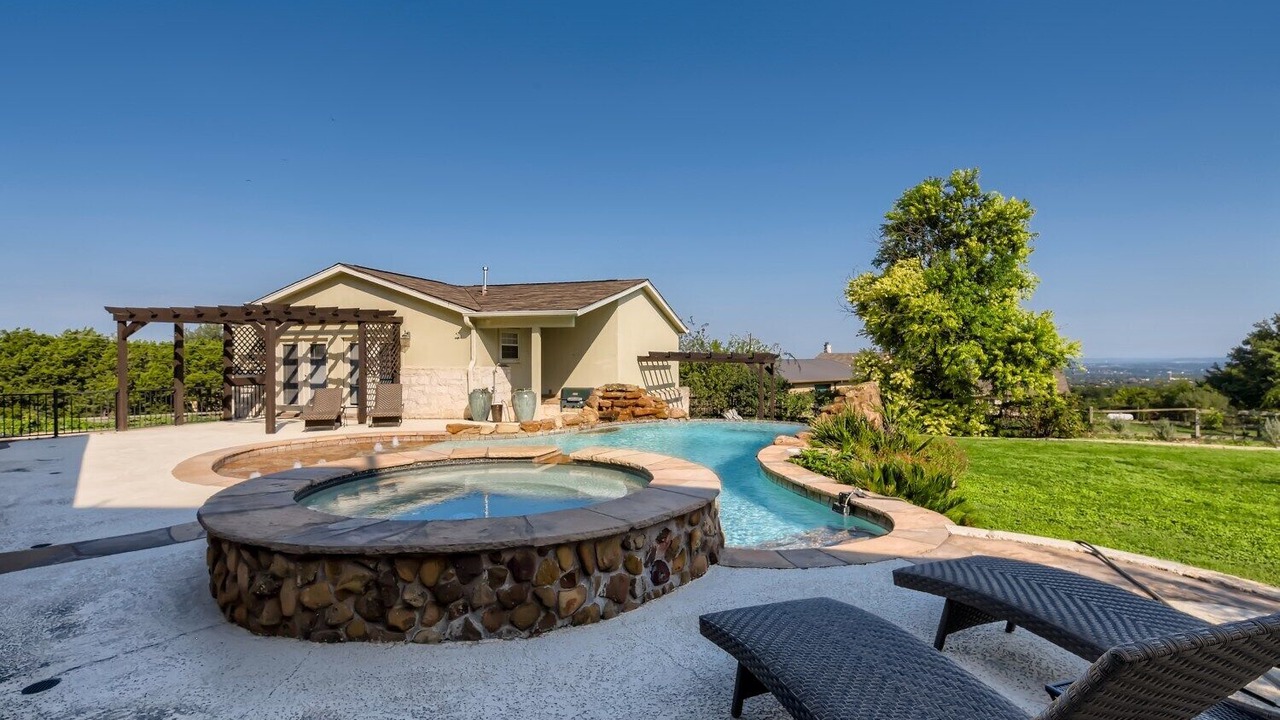Photo of Outdoor in Lakeway