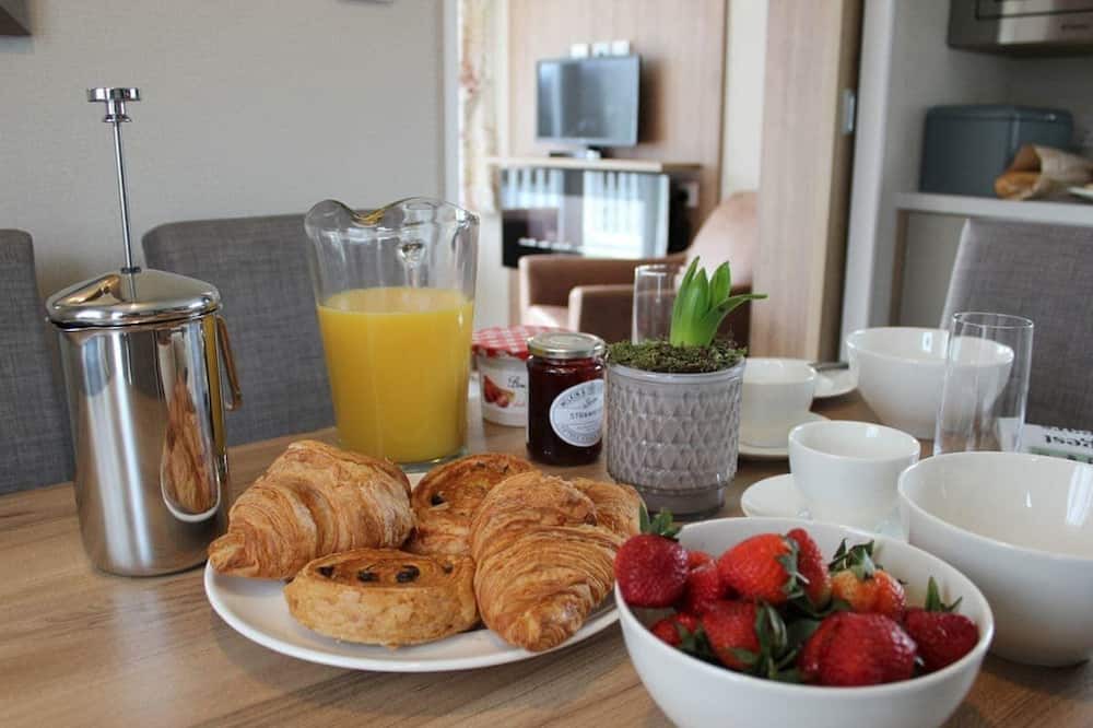 Photo of Others in Saint Ann's Chapel