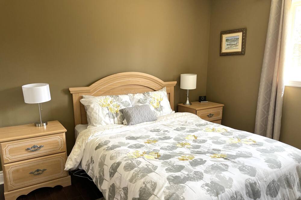 Photo of Bedroom in Bayview