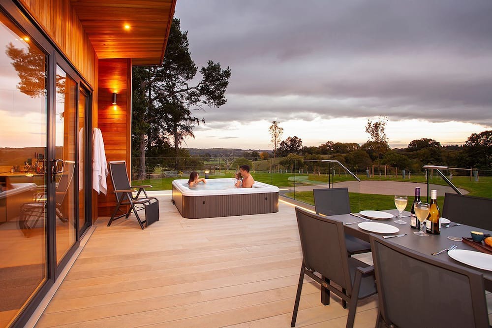 Photo of Patio Balcony in Overton-on-dee