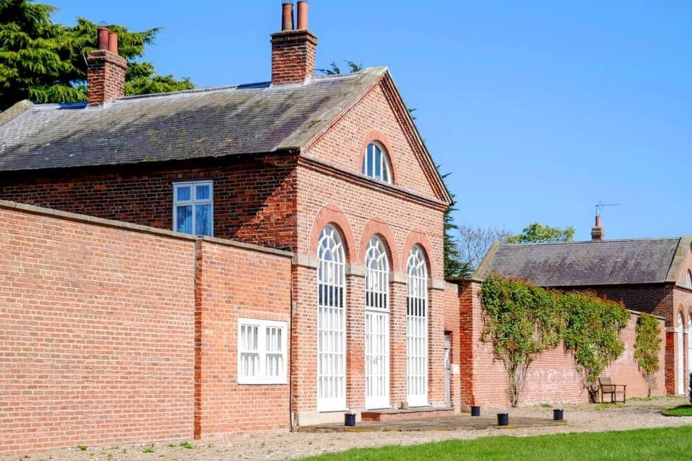 Photo of Others in Sproatley