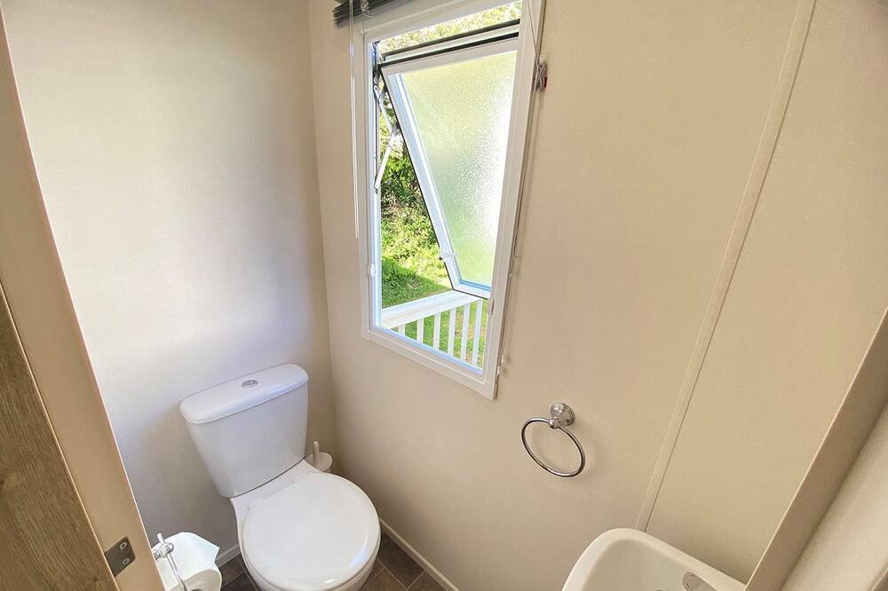 Photo of Bathroom in Barbrook