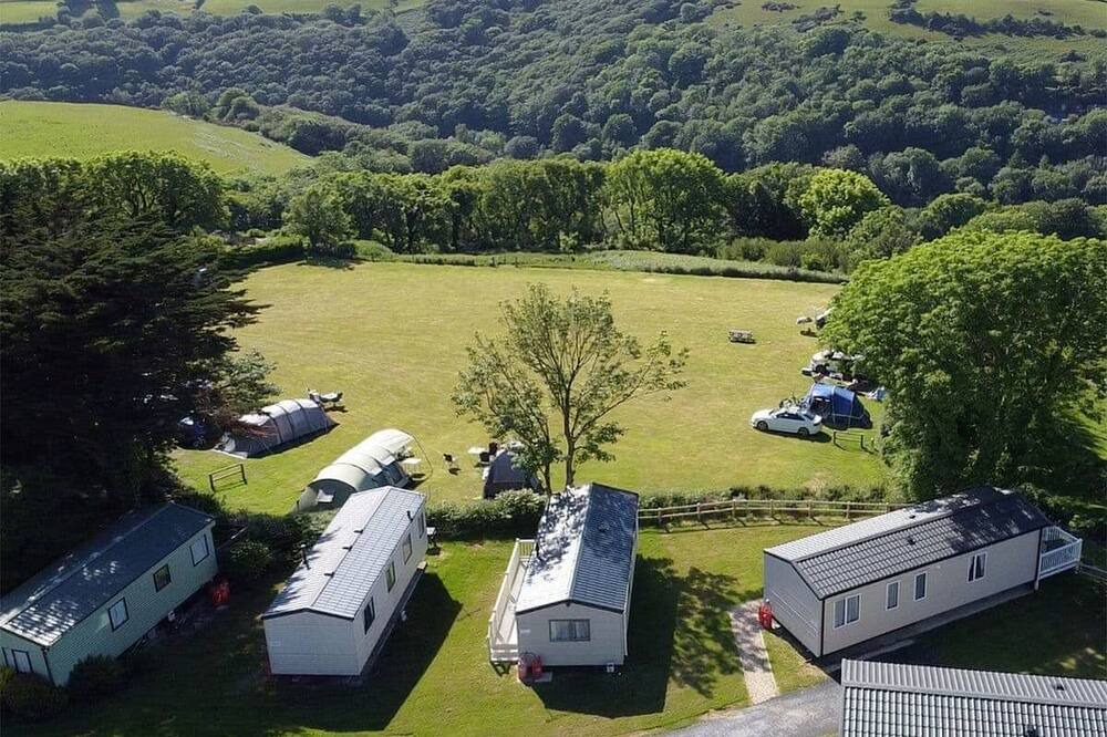 Photo of Others in Barbrook