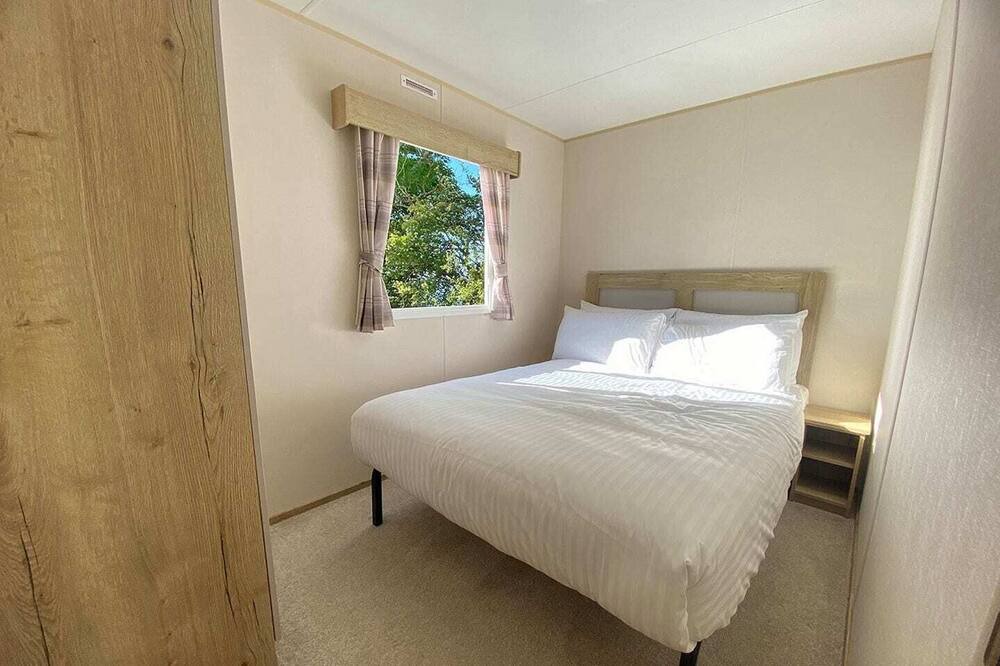 Photo of Bedroom in Barbrook