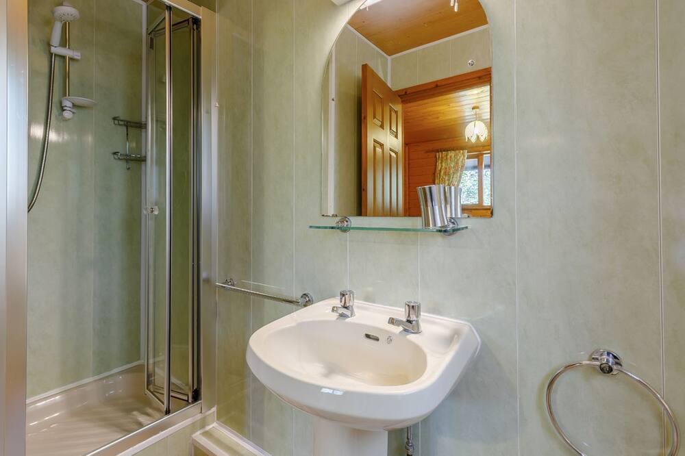 Photo of Bathroom in Garthmyl