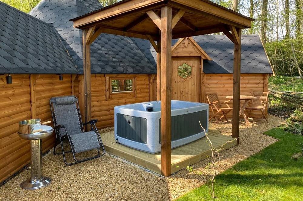 Photo of Outdoor in Crewkerne