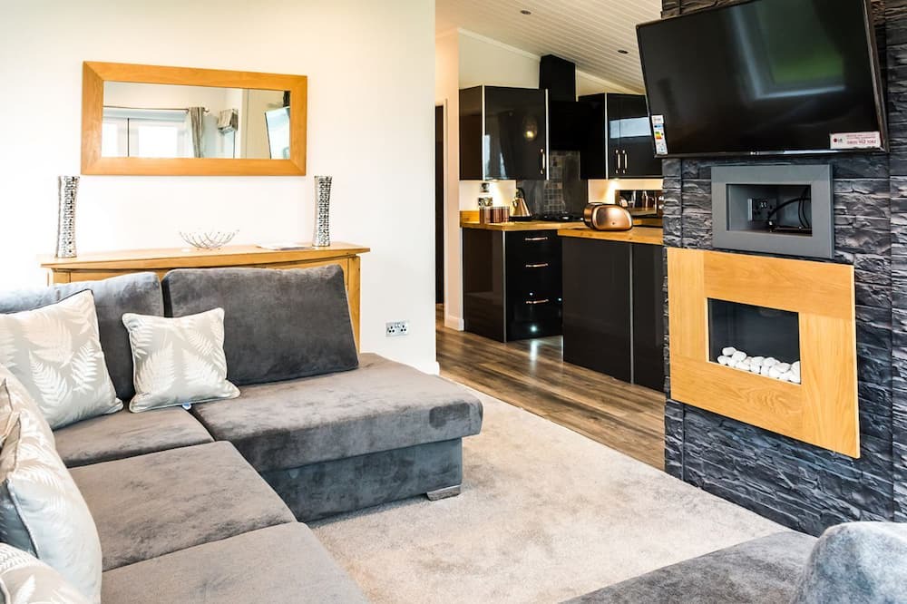 Photo of Livingroom in Llanllwchaiarn