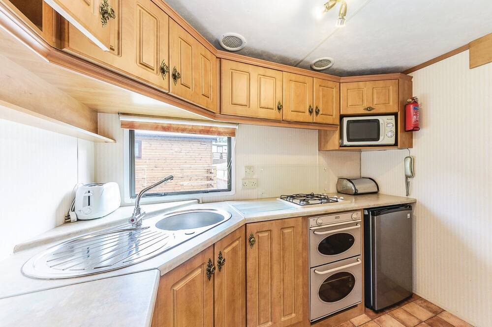 Photo of Kitchen in Rugeley